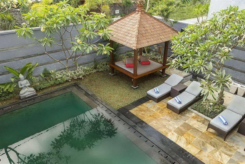 Villa Cascade Seminyak Exterior foto